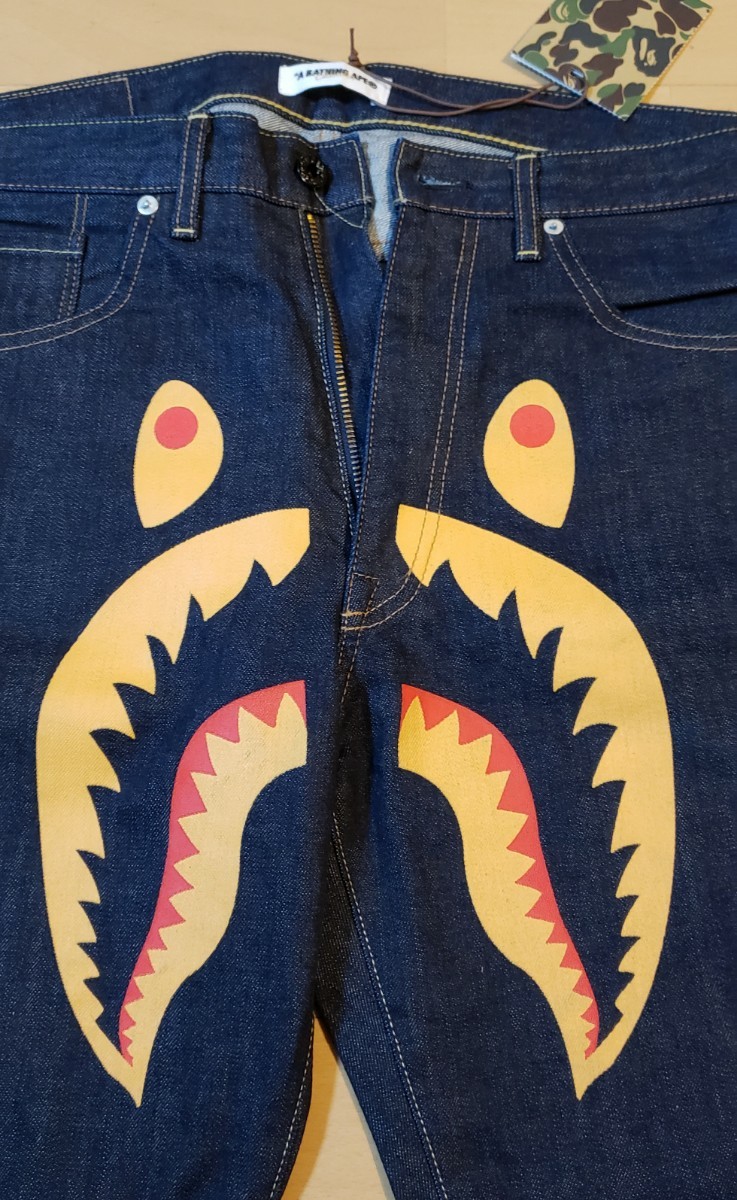 ★新品★デニム A BATHING APE アベイシングエイプ BAPE エイプ BABYMILO マイロ kaws カウズ SHARK シャーク 初期 限定 コラボ ジーンズ _画像2