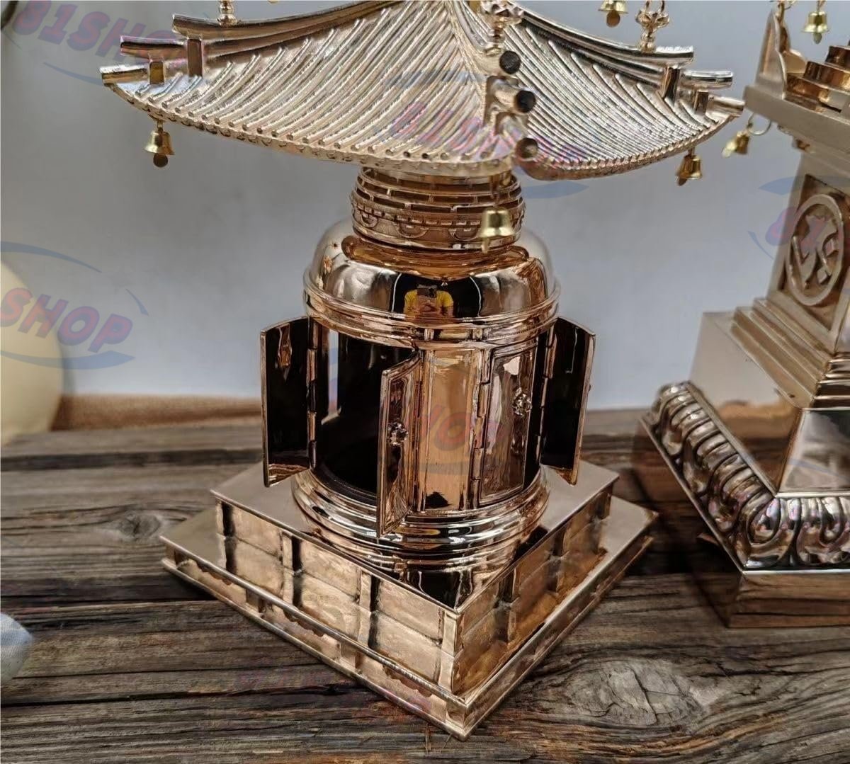 81SHOP」極上品☆ 根本塔 舎利塔 仏具 宝篋印塔 真鍮 内部収納 81SHOP」極上品☆ 根本塔 舎利塔 仏具 宝篋印塔 真鍮 内部収納