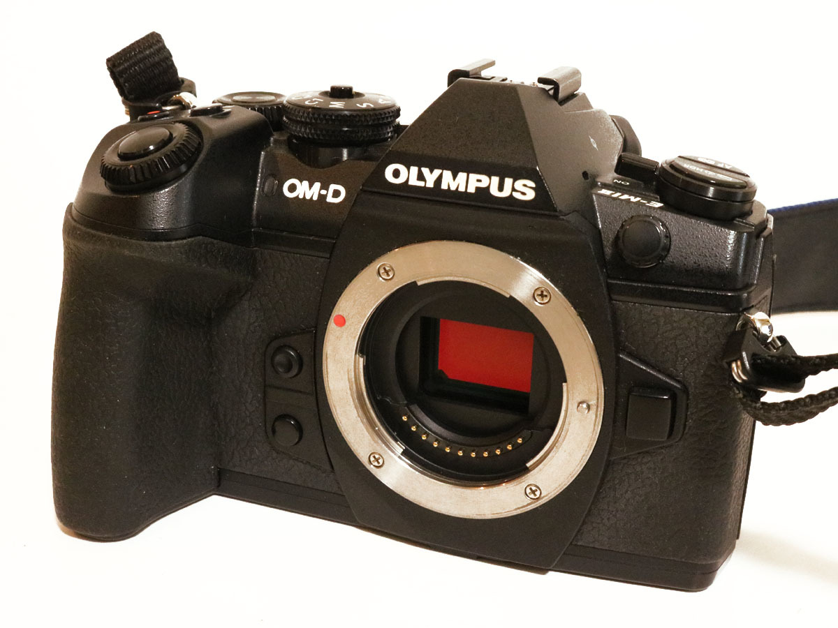 ③オリンパス OLYMPUS OM-D E-M1 MARK II ボディ 可動のみ確認スミ_画像2