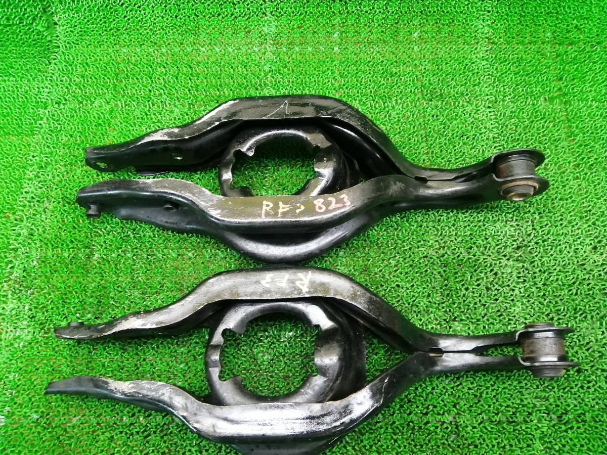 ホンダ ステップワゴン RF3 RF4 RF5 リア ロアアーム 左右セット ホンダ ステップワゴン RF3 RF4 RF5 リア ロアアーム 左右セット