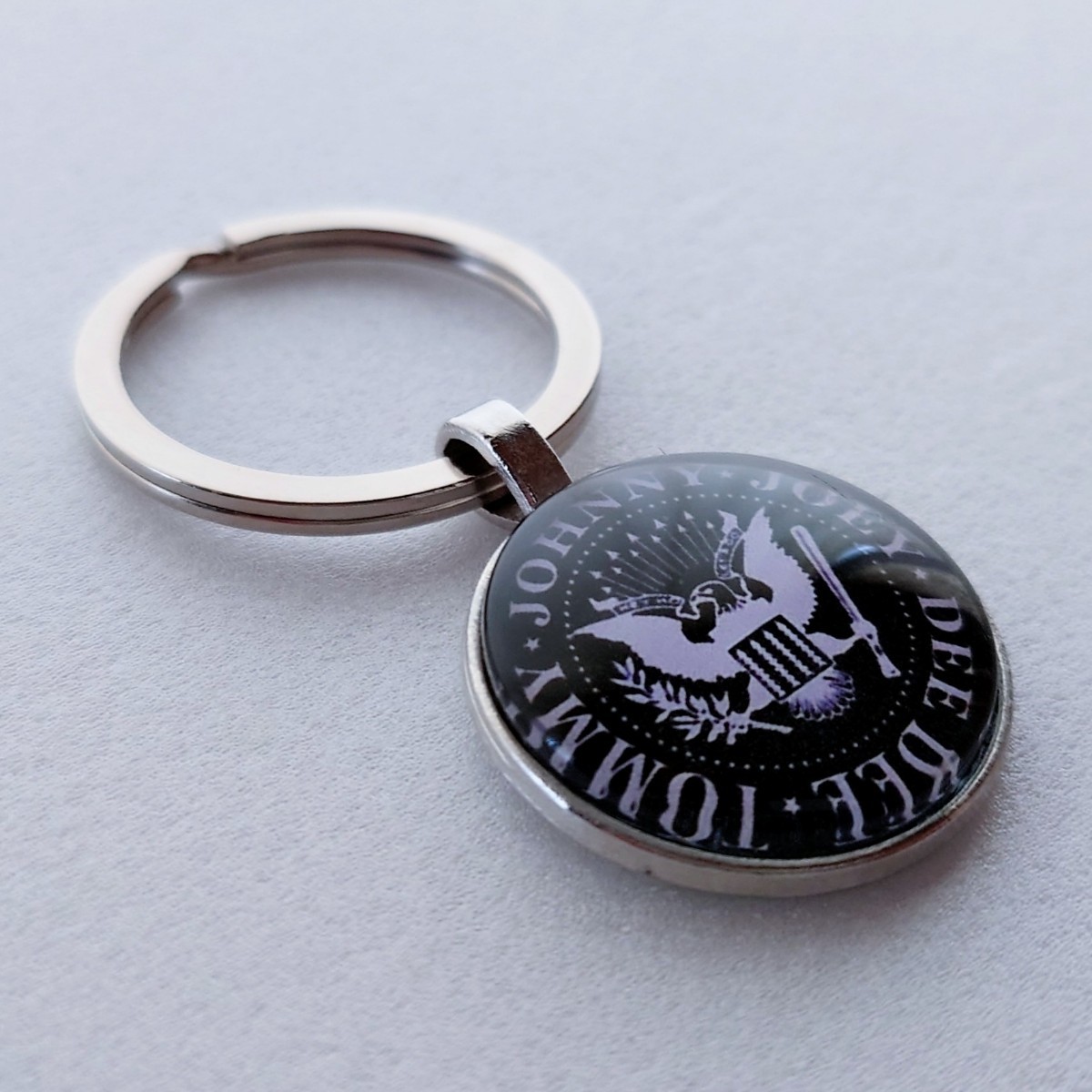 Ramoneslamo-nz key holder ②