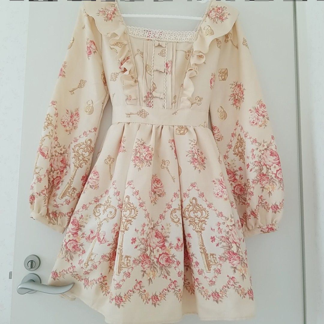 量産姫系リズリサ鍵柄花柄フリルリボンワンピース|Yahoo!フリマ 量産姫系リズリサ鍵柄花柄フリルリボンワンピース|Yahoo!フリマ