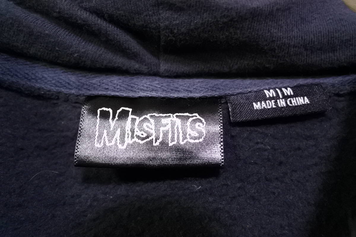 MISFITS Live Nation Merchandise Hoodie size M ミスフィッツ スウェット パーカー フェードブラック_画像3