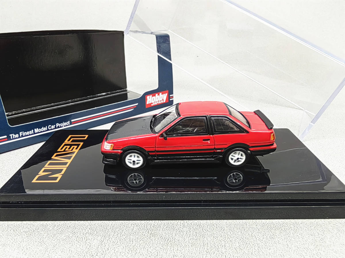 Hobby Japan 1/64 トヨタ カローラ LEVIN AE86 2DOOR TOM'S IGETA 黒/赤/白_画像2