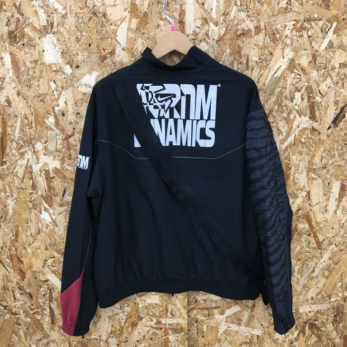 【中古】NIKE×ACRONYM メンズ ウーブンジャケット ブラック CZ4669-010 表記サイズ：L [jgg]