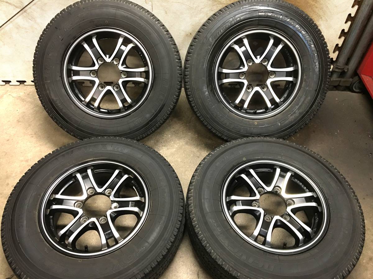 【NV350キャラバン】溝有21年製195/80R15LT TOYOスタッドレスタイヤ15×5.5J+42 PCD139.7 6H wedsアルミホイール ４本　E26/E25キャラバン_画像1