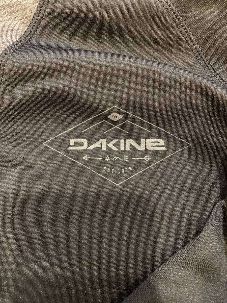 DAKINE ダカイン　インナー　フード付き　裏起毛_画像3