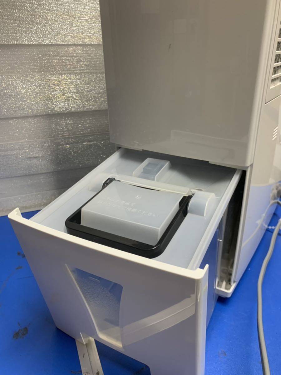 CORONA コロナ CD-H10A 衣類除湿乾燥機 2022年製 コンプレッサー式 サーキュレーター _画像9