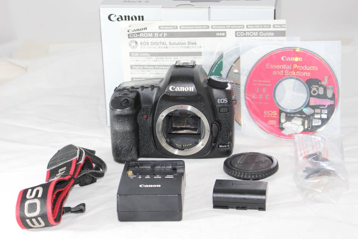 Canon デジタル一眼レフカメラ EOS 5D MarkII ボディ（完動品）1226MA4_画像1