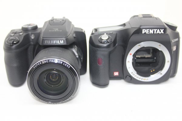 【カメラ2台まとめ売り】PENTAX K200D・FUJIFILM SL1000 #0093-710の画像1