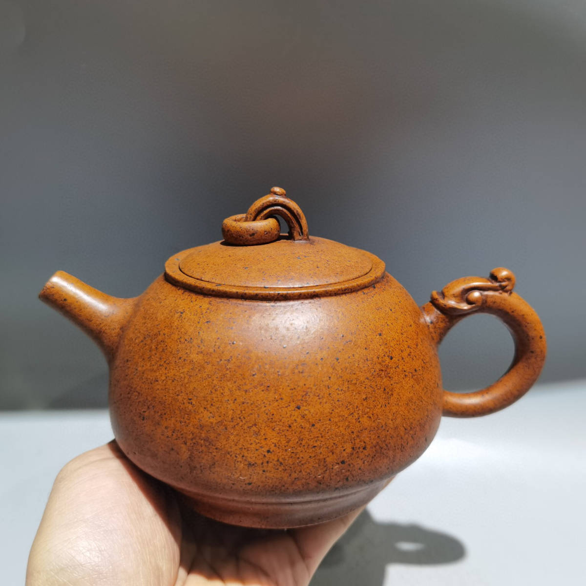 【蔵友館蔵品・紫砂壺・柴燒壺・朱可心款・龍骨金砂】・茶道品・希少珍品・賞物・中国古美術_画像1