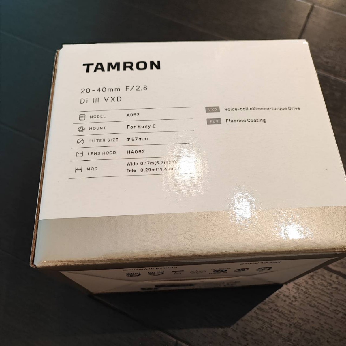新品未開封 タムロンTAMRON 20-40mm F/2.8 Di III VXD Model A062 ソニーE_画像3