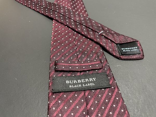 BURBERRY BLACK LABEL　バーバリーブラックレーベル　ロゴ＆ドット柄　ネクタイ　3本以上送料無料　ワインレッド_画像2