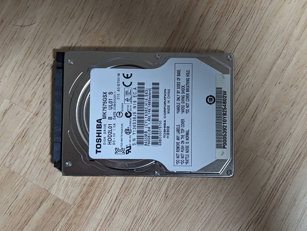 TOSHIBA 2.5インチHDD 内蔵ハードディスク750GB【動作確認済み】301920_画像1