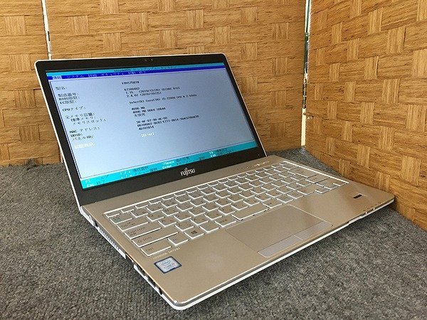 SMG07892SGM ノートパソコン 富士通 FMVS75B1W Core i5-7200U メモリ4GB HDD500GB 現状品 直接お渡し歓迎_画像1