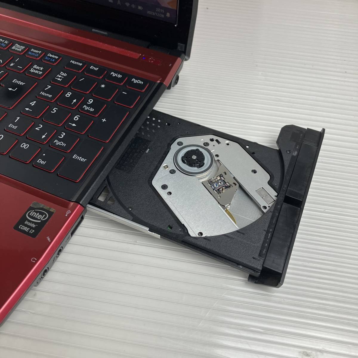 Windows11Pro★驚速i7【新品SSD1TB(1000GB)/新品メモリ16GB/Core i7-3.20GHz】Office2019 H&B/Blu-ray/Webカメラ/人気富士通ノートパソコン_画像5