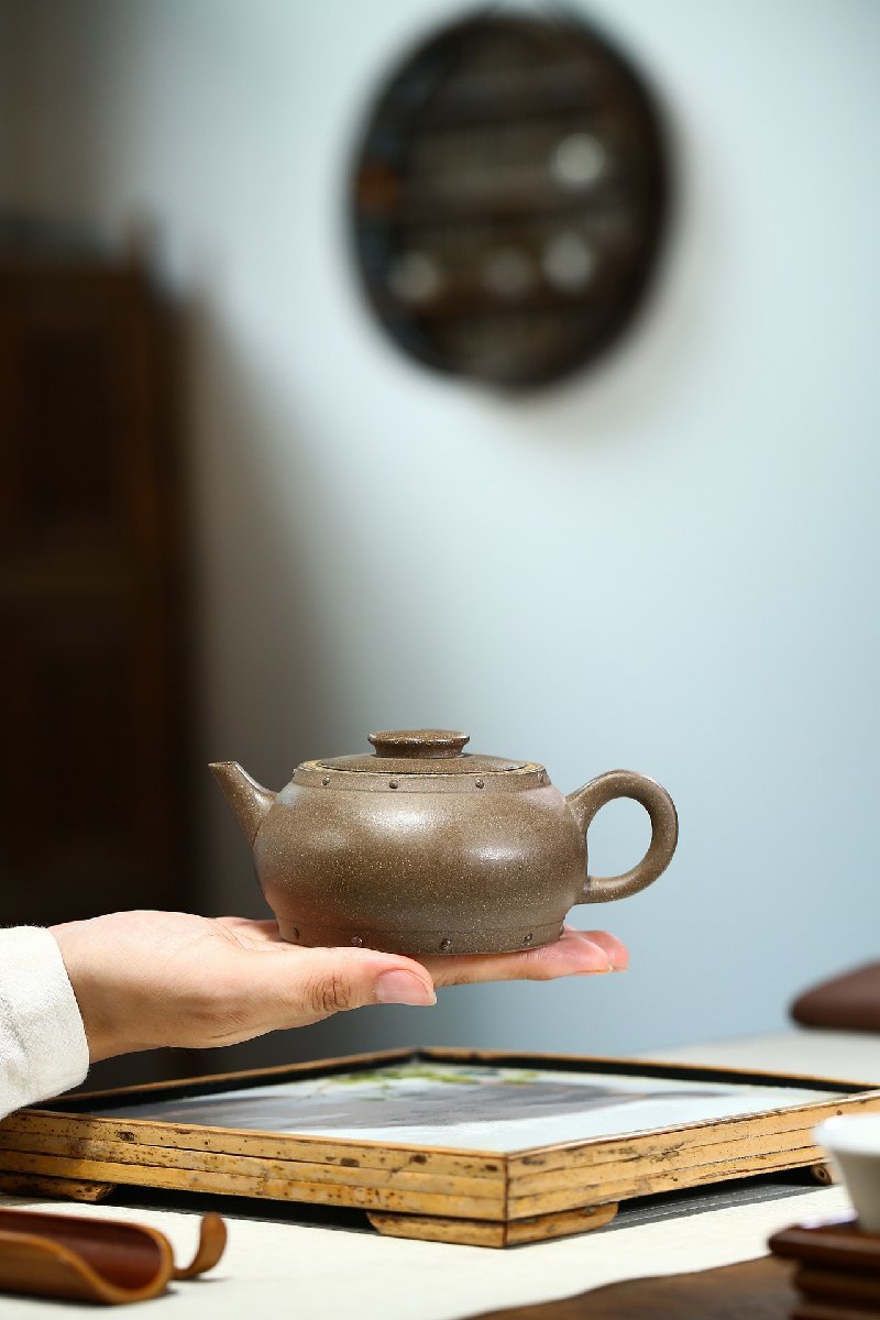 一等品 紫砂壷 茶壺 手作り 茶壷 茶入 煎茶道具 煎茶道具急須 常滑焼 茶器 茶道具 工芸品陶芸 容量：250ML_画像5