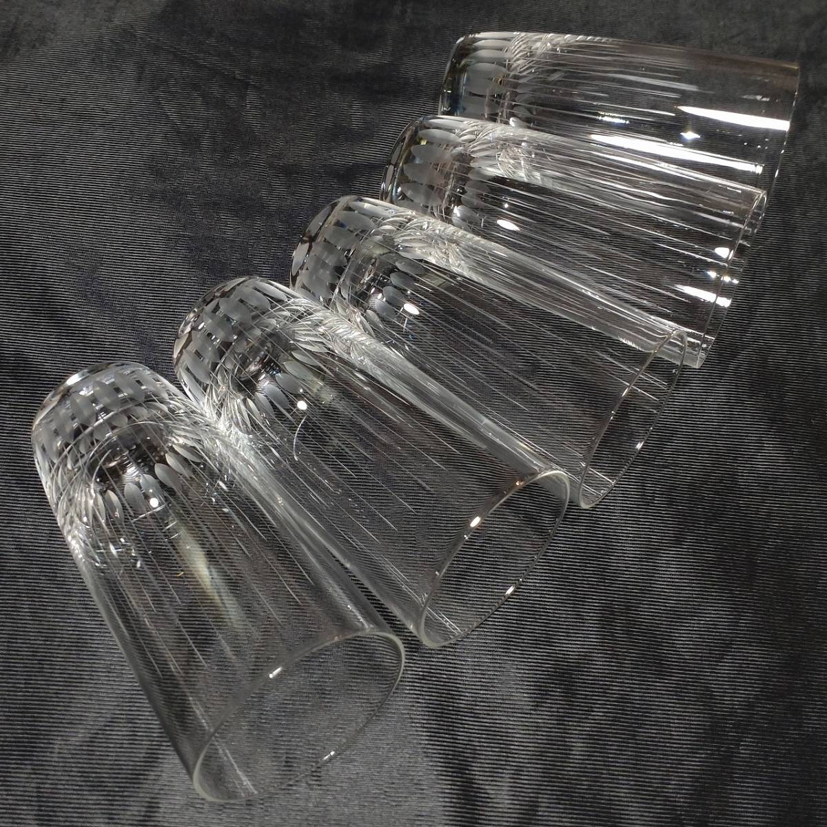 ガラスコップ 5個 カットガラス MADE IN AUSTRIA グラス 口径約63㎜ 高さ約125㎜ 【3375】_画像3