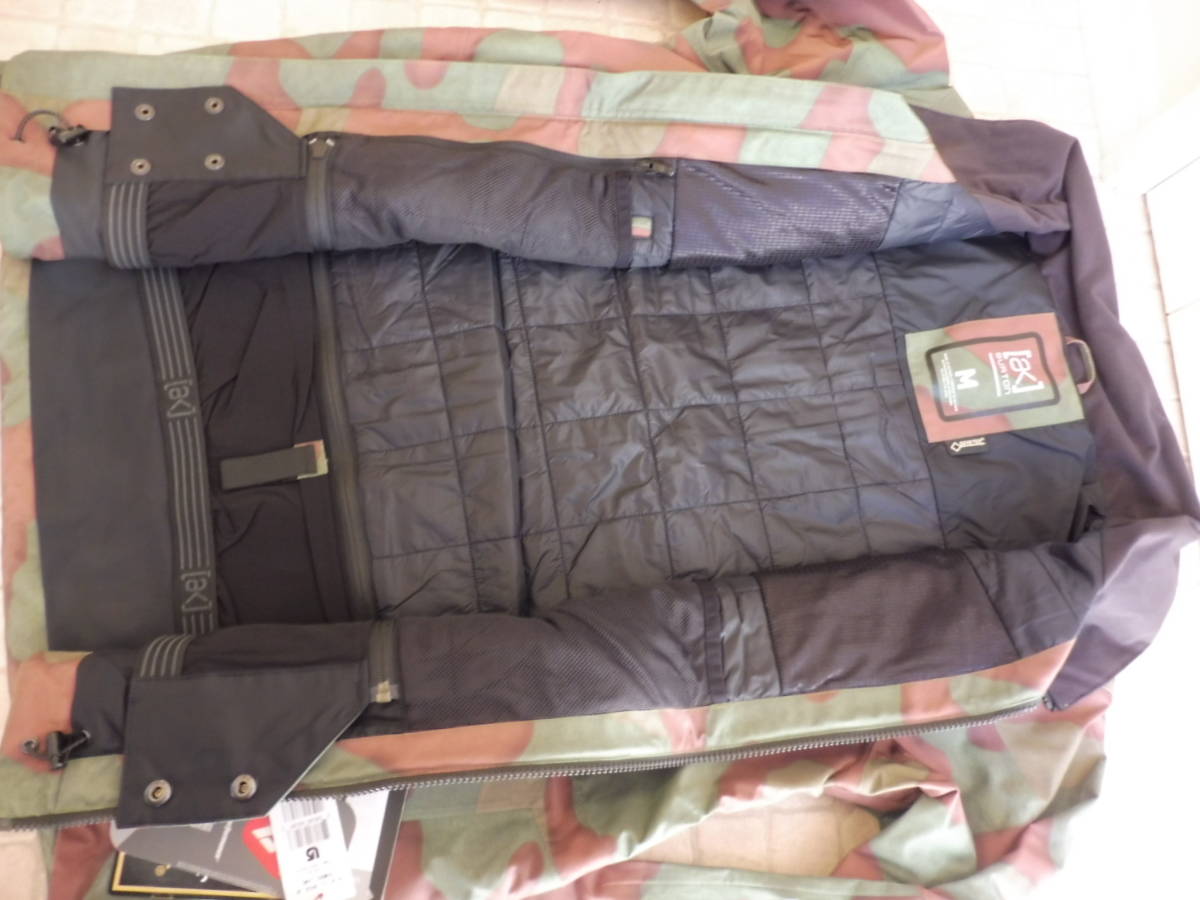 BURTON バートン スワッシュ ジャケット カモフラ US:M （JP:L相当) AK 2L SWASH JACKET HOMBRE CAMO_実物の写真