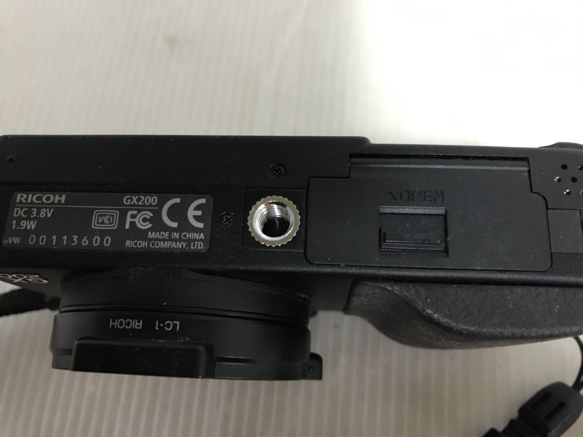 【G0868】RICOH GX 200デジタルカメラ f=5.1-15.3mm 1:2.5-4.4 _画像6