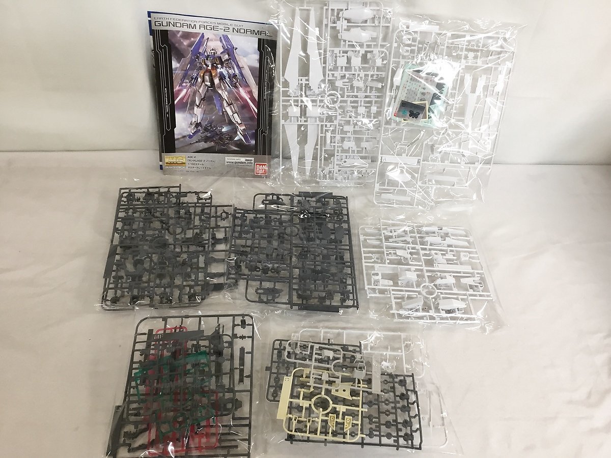 【1円～】【未開封】1/100 MG AGE-2 ガンダムAGE-2ノーマル 特務隊仕様 「機動戦士ガンダムAGE UNKNOWN SOLDIERS」 プレミアムバンダイ_画像4