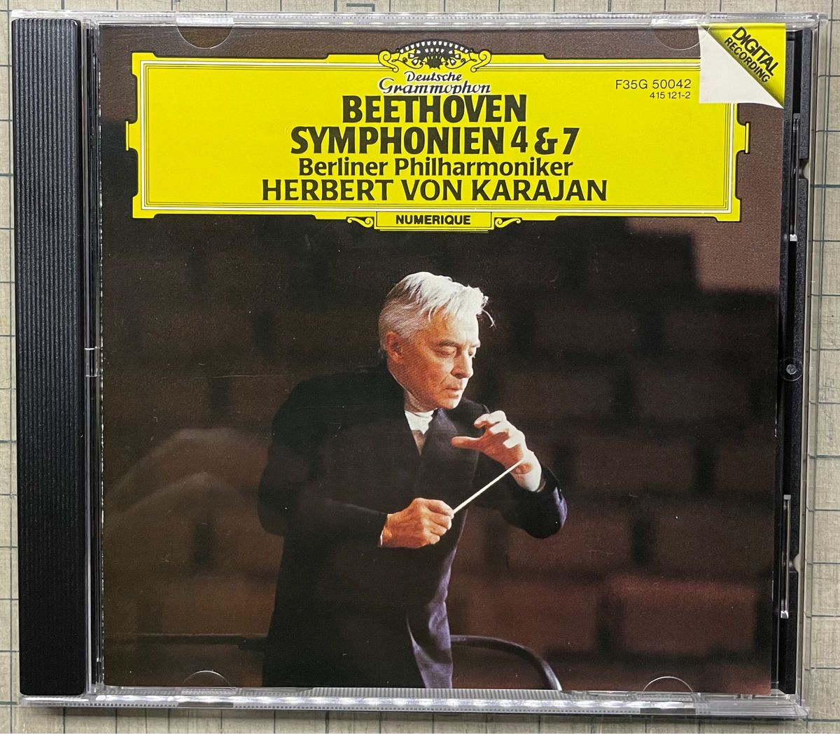 ベートーヴェン 交響曲第4番、第7番  カラヤン