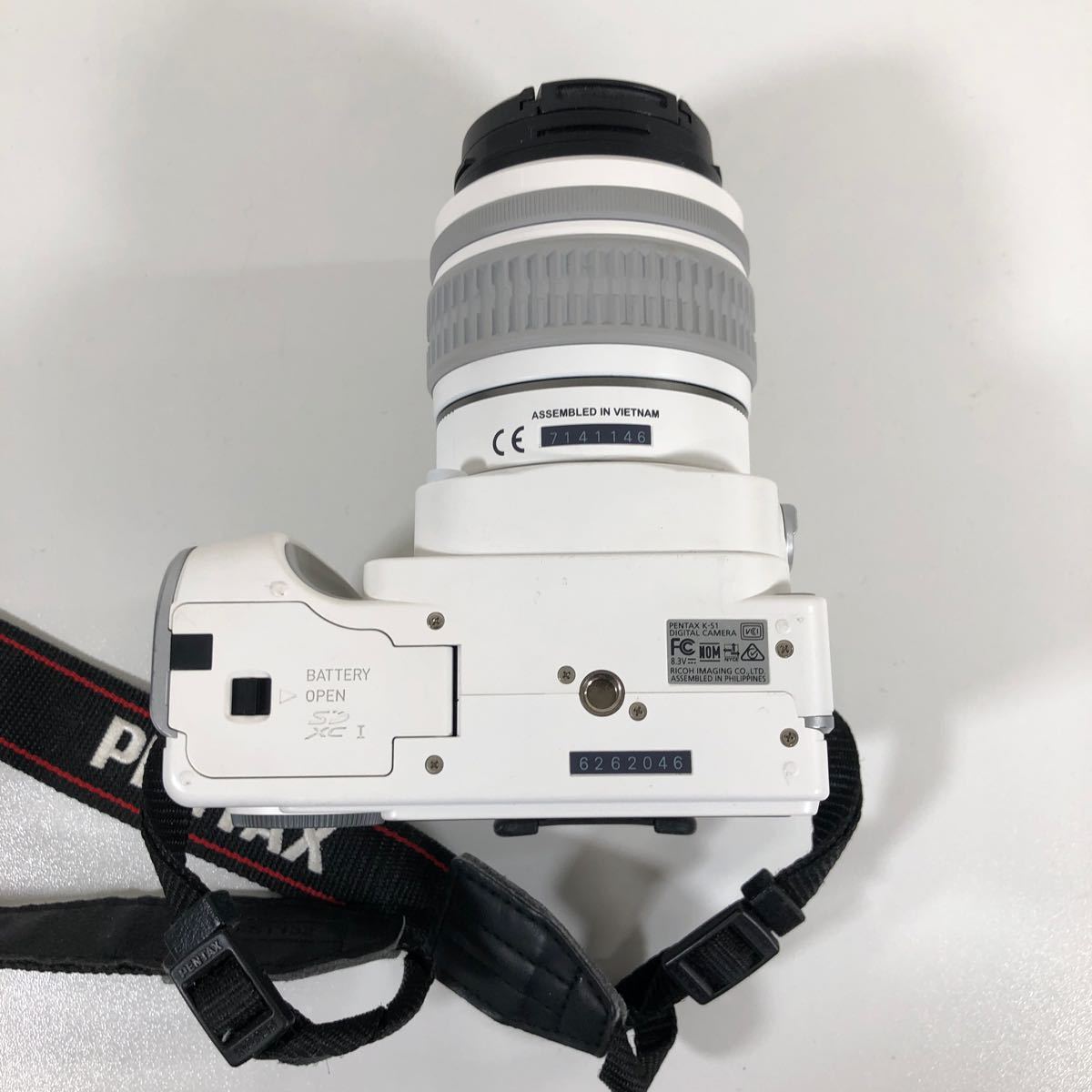 Z※ PENTAX K-S1 レンズキット デジタル一眼レフカメラ Kマウント ペンタックス ホワイト バッテリー 充電器 通電確認済み_画像8