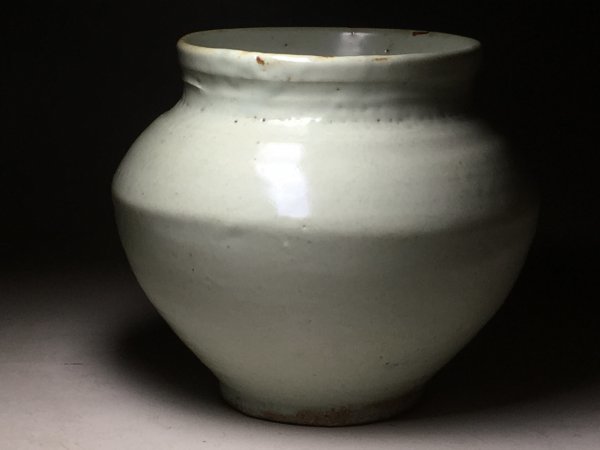 A367 李朝 時代物 朝鮮古陶器 李朝白磁 壺 塩笥壺 Ｈ14cm 民藝 花器_画像2