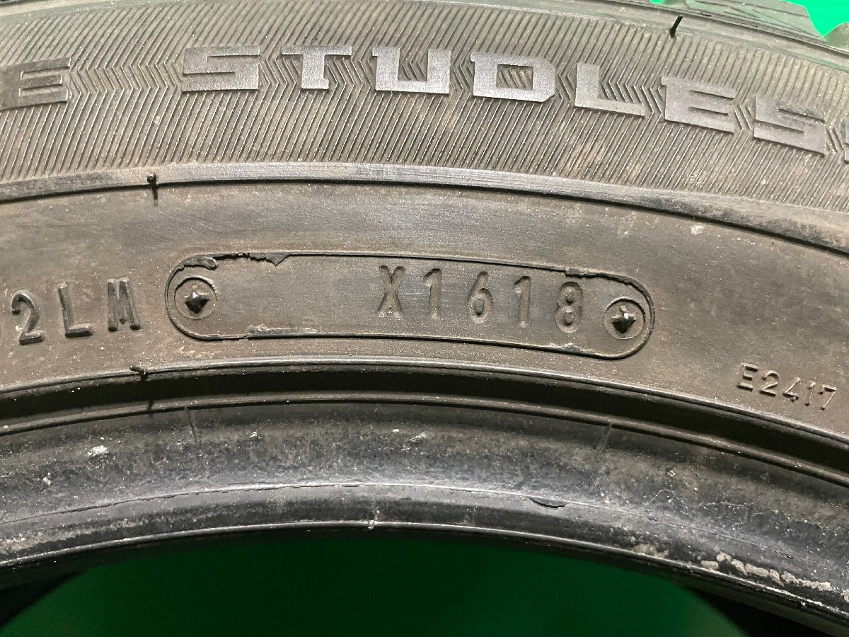 215/55R17 DUNLOP WINTERMAXX WM01 2018年製 スタッドレスタイヤ 4本セット K_画像3