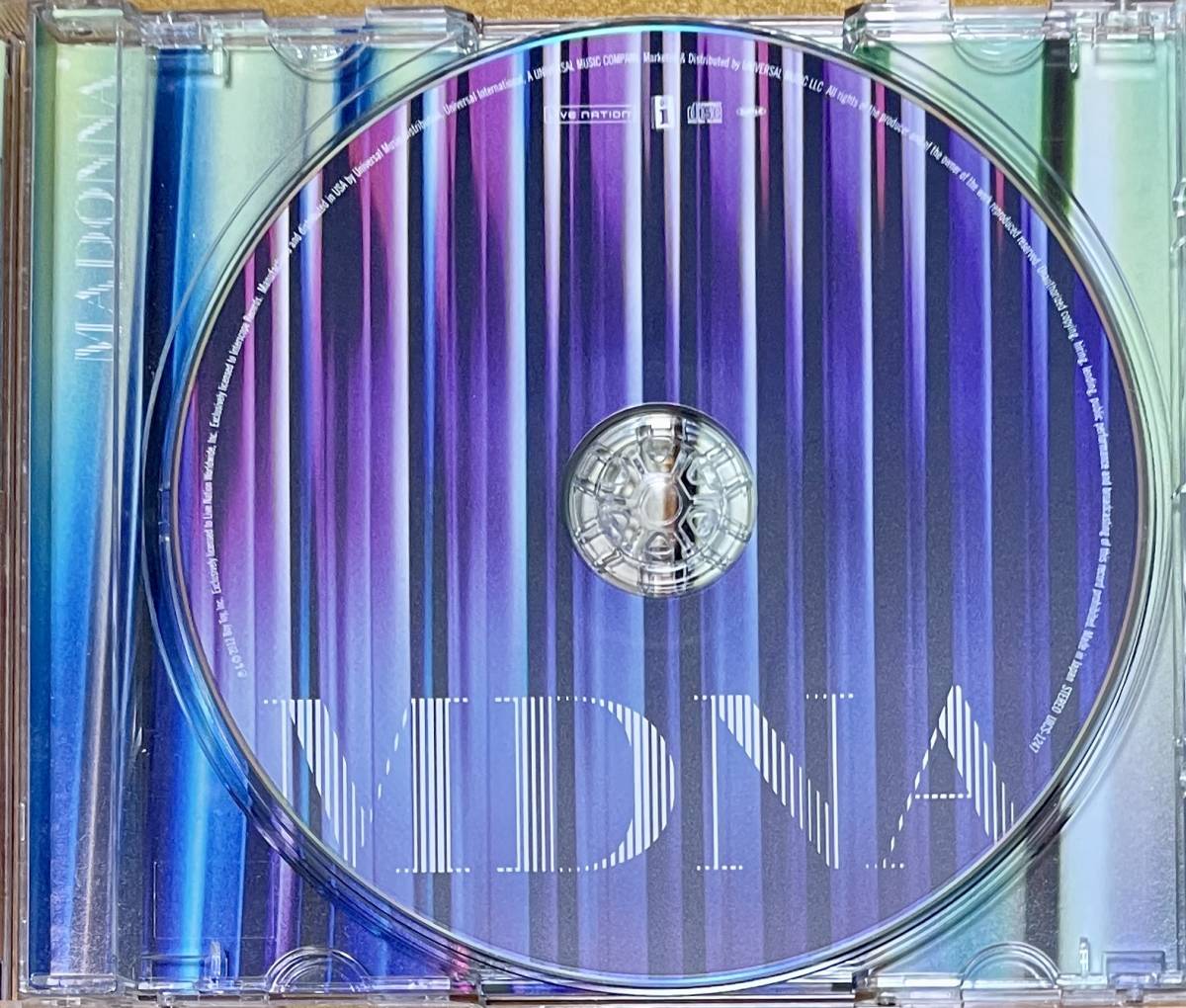 69b Madonna MDNA 国内盤 ライナー 帯 Bonus Track付 OBI Electronic Europop Dance-pop Vocal Dance Disco House 中古品_画像3
