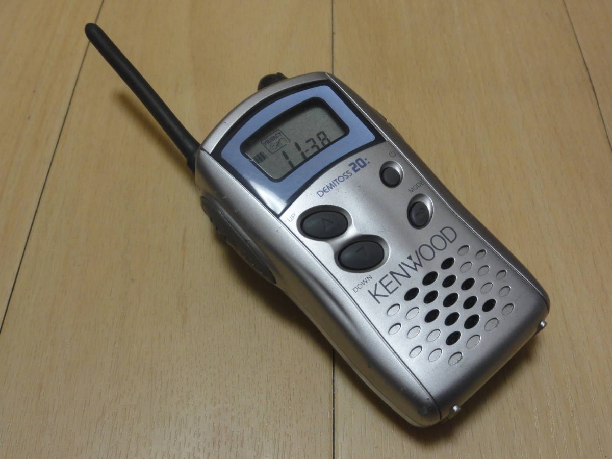 【中古】KENWOOD ケンウッド 20CH特定小電力トランシーバ UBZ-LJ20 シルバーベルトクリップ付_画像1