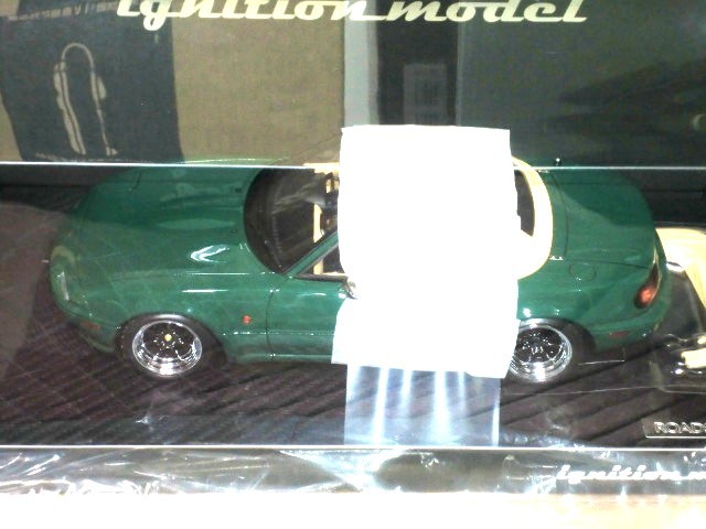 未開封品 イグニッションモデル 1/18 マツダ ユーノス・ロードスター NA グリーン 緑 Eunos Roadster (NA) Green_画像2