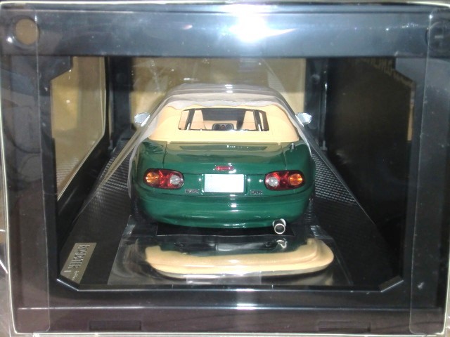 未開封品 イグニッションモデル 1/18 マツダ ユーノス・ロードスター NA グリーン 緑 Eunos Roadster (NA) Green_画像8