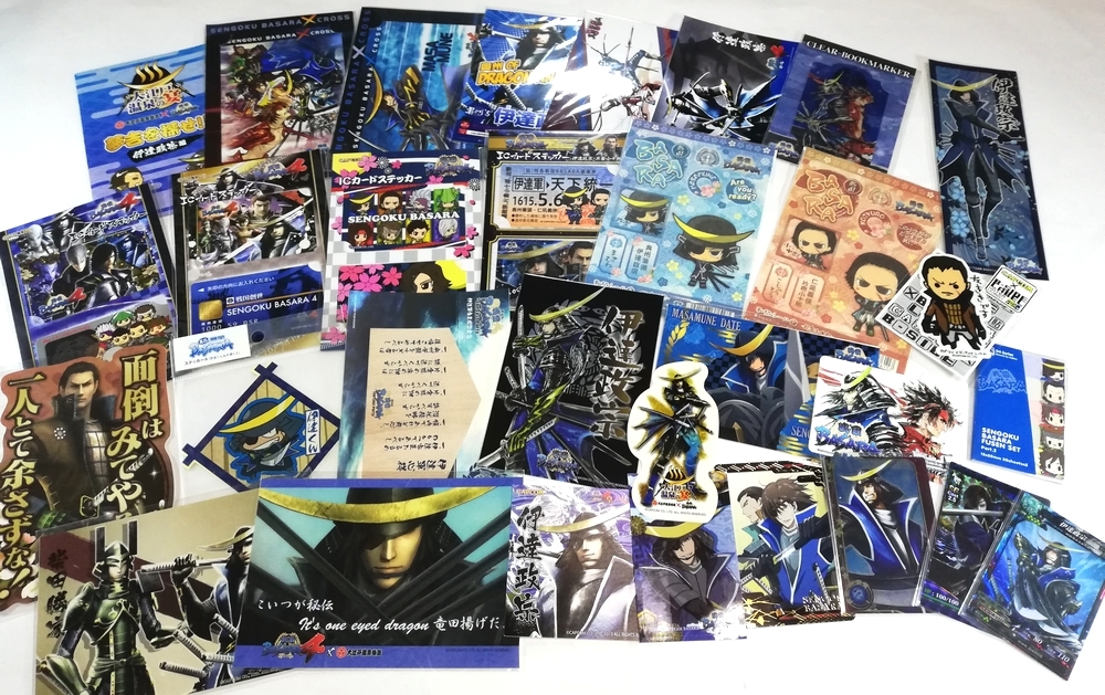 即決 戦国BASARA 伊達政宗&片倉小十郎グッズまとめ セット 缶バッジアクリルスタンドミニフィギュアポストカードクリアファイル等_画像8