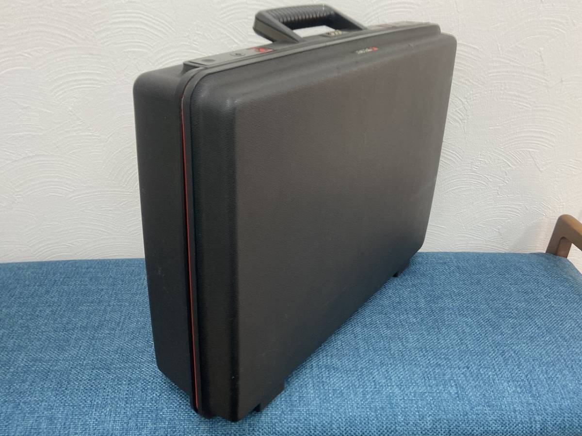 12119-b★DELSEY デルセー アタッシュケース スーツケース ビジネスバッグ ブラック 黒_画像2