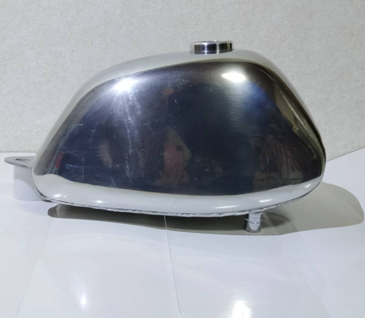 ホンダ モンキー Z50J 4Lフレーム用4Lタンク こんなの1円 ホンダ モンキー Z50J 4Lフレーム用4Lタンク こんなの1円