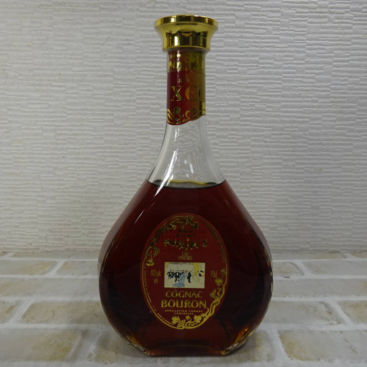 1228V【未開栓保管品】マキシム ド パリ コニャック ブーロン ブランデー 700ml 40%_画像1