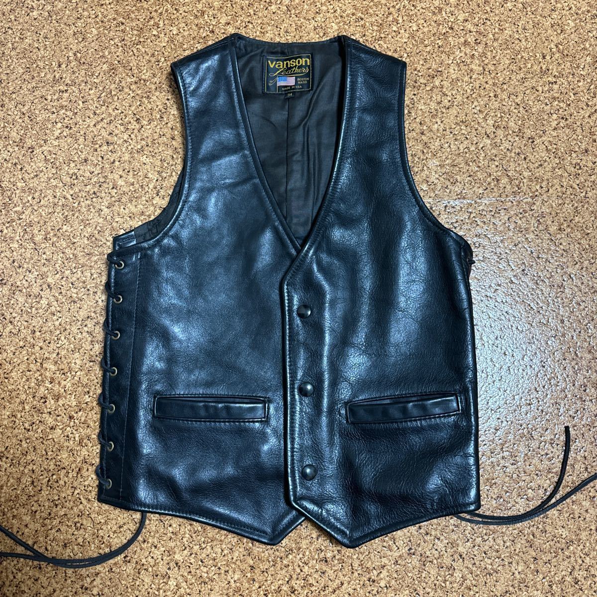 バンソン VLB サイズ34 レザーベスト USA製 Vanson|Yahoo バンソン VLB サイズ34 レザーベスト USA製 Vanson|Yahoo