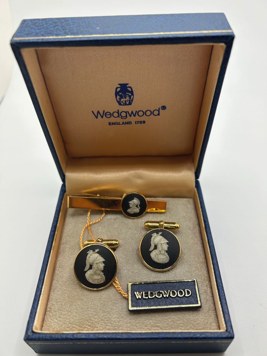 Wedgwood ウェッジウッド  カフスボタン ネクタイピンセット