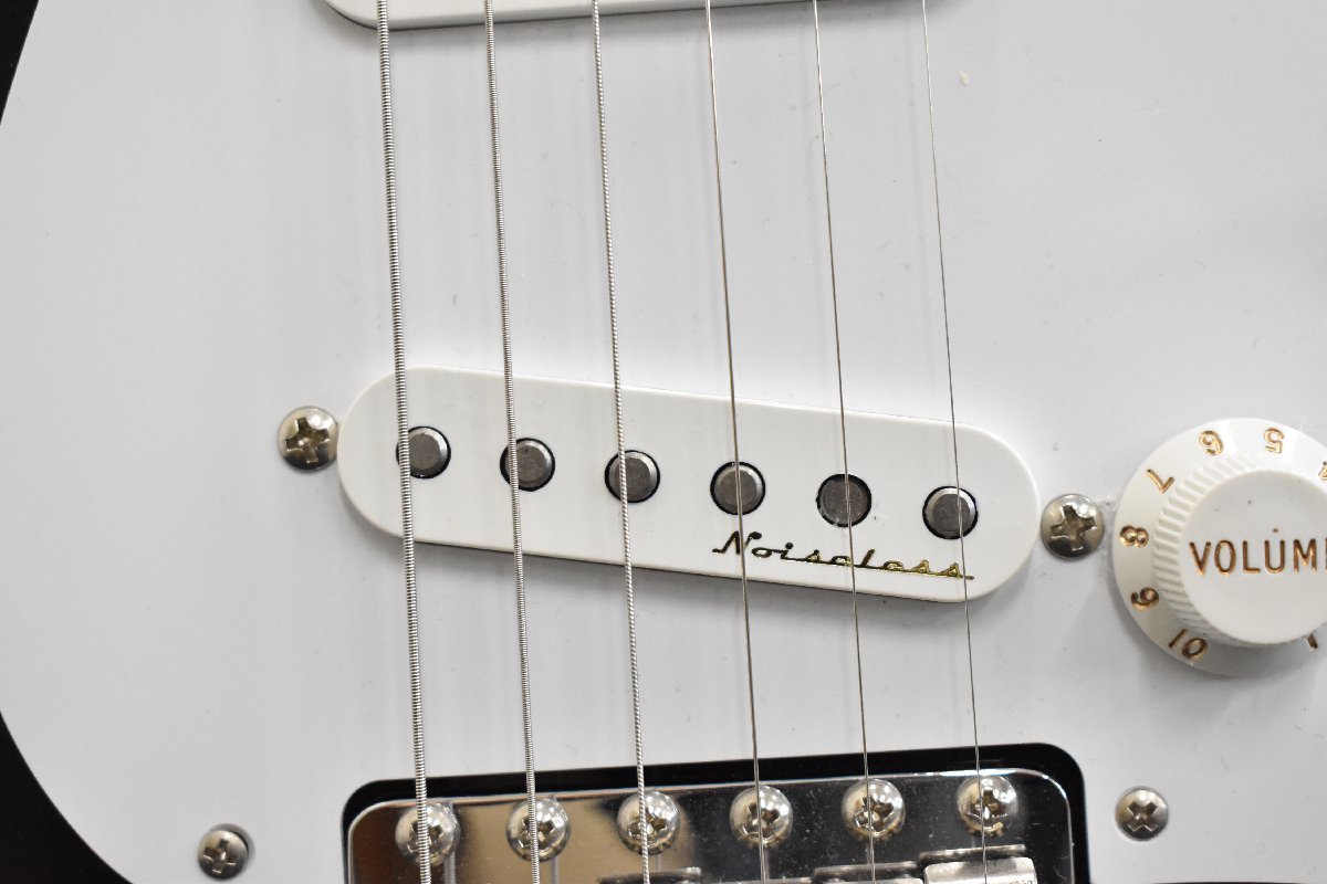 Σ9400 中古 Fender USA Eric Crapton STRATOCASTER BLACKIE #US22001857 フェンダー エレキギター_画像7