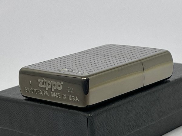 送料無料 ZIPPO[ジッポー]両面柄違い加工 Houndstooth TC(B) 千鳥格子 チタンコーティング ブラックグレイ_画像3