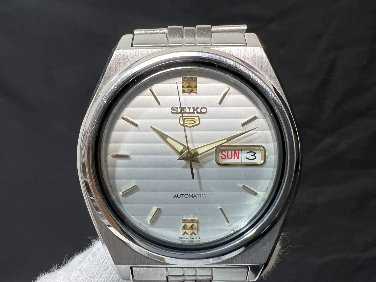 割と美品 正常動作保証 送料無料 セイコー オートマチック 腕時計 SEIKO 7S26 8760 ファイブ 5 デイデイト スクリューバック 純正ブレス_画像1