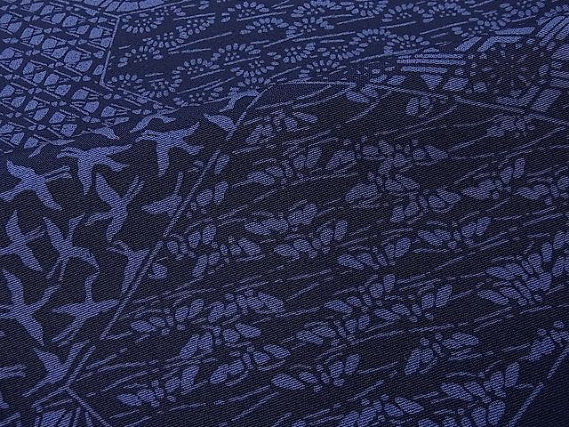 平和屋1■上質な小紋　藍　型染め　切嵌飛鶴草花文　さが美扱い　逸品　未使用　ut6002_画像4