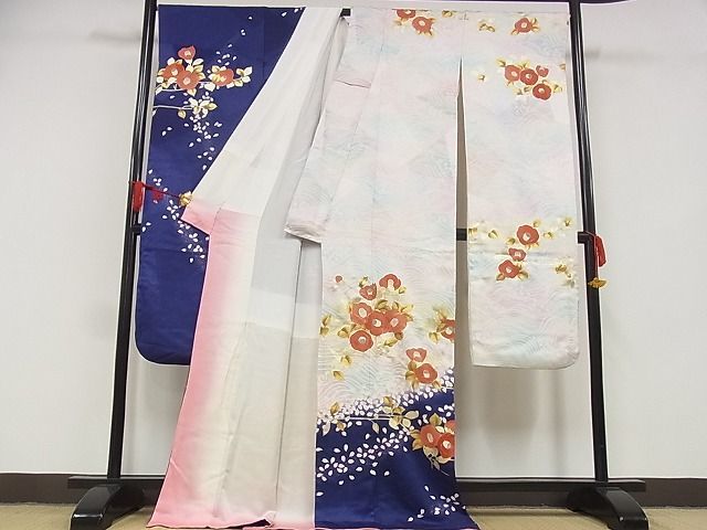 平和屋-こころ店■大正の浮世絵師 竹久夢二 夢二ロマン 豪華振袖 舞花文 椿 金彩 ロング丈 着丈171.5cm 裄丈68cm 正絹 逸品 B-zg7344_画像2