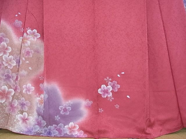 平和屋2■豪華振袖　駒刺繍　舞桜　暈し染め　銀彩　逸品　ox4311_画像4