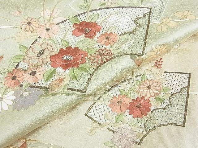 平和屋2■中国三大刺繍　スワトウ刺繍　汕頭刺繍　訪問着　地紙立波花文　暈し染め　金彩　逸品　未使用　wb8917_画像7