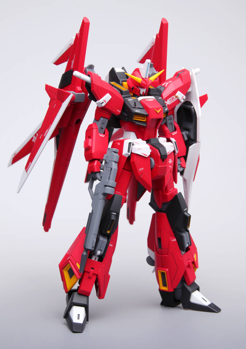 HG SEED DESTINY 1/144 セイバーガンダム 改修塗装済完成品 の HG SEED DESTINY 1/144 セイバーガンダム 改修塗装済完成品 の