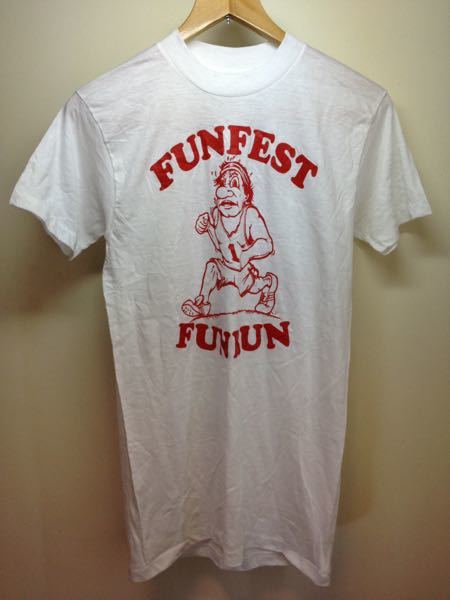 新作モデル Funfest/BudweiserビンテージTシャツ(アメリカ製) イラスト、キャラクター 新作モデル Funfest/BudweiserビンテージTシャツ(アメリカ製) イラスト、キャラクター