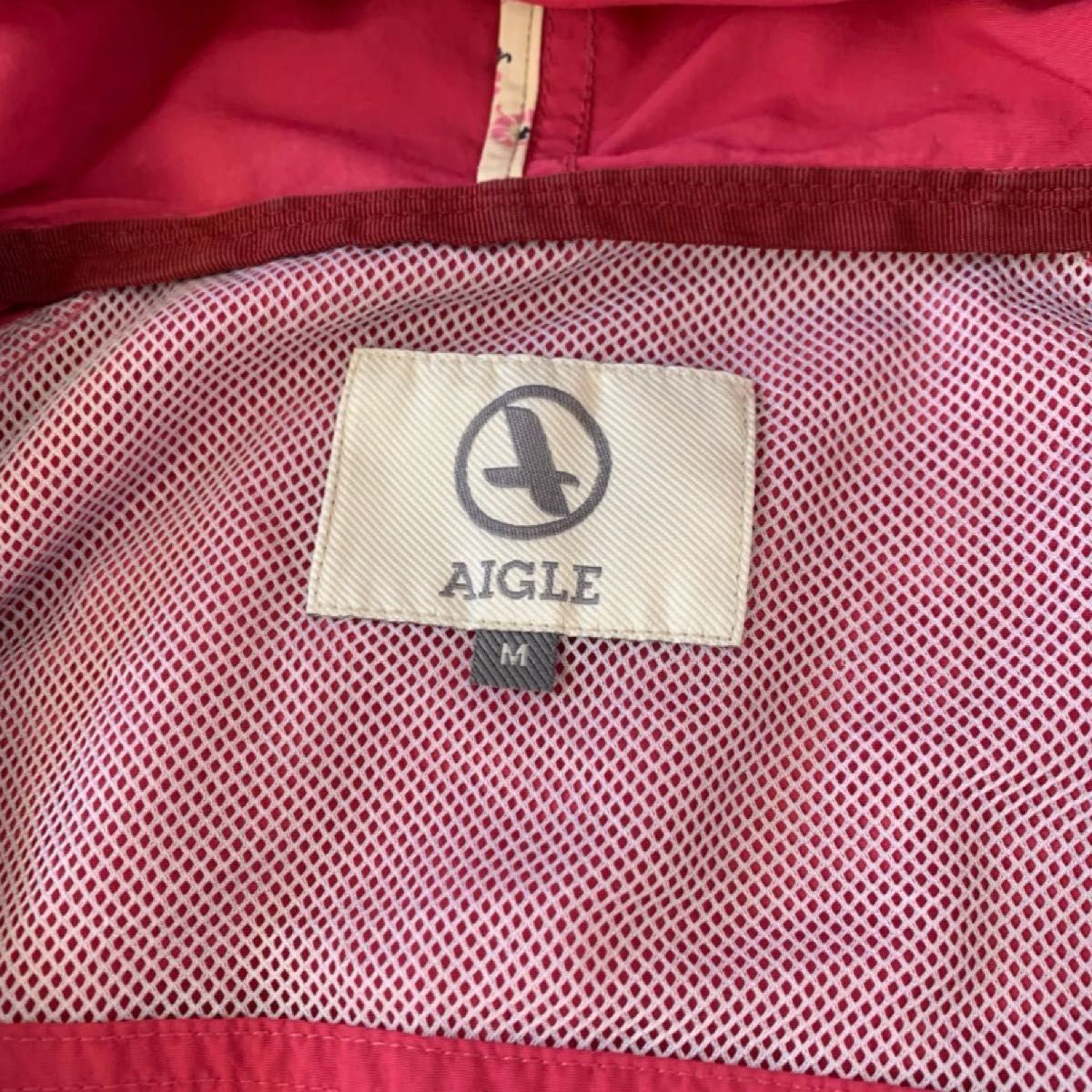 【美品未使用】AIGLE ウィンドブレーカー ナイロン ピンクMサイズ