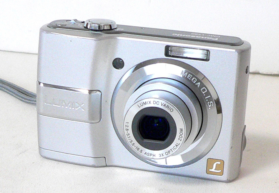 ★ 中古 / Panasonic LUMIX DMC-LS80 / 電池仕様 単三x2 / 003613 ★_画像1